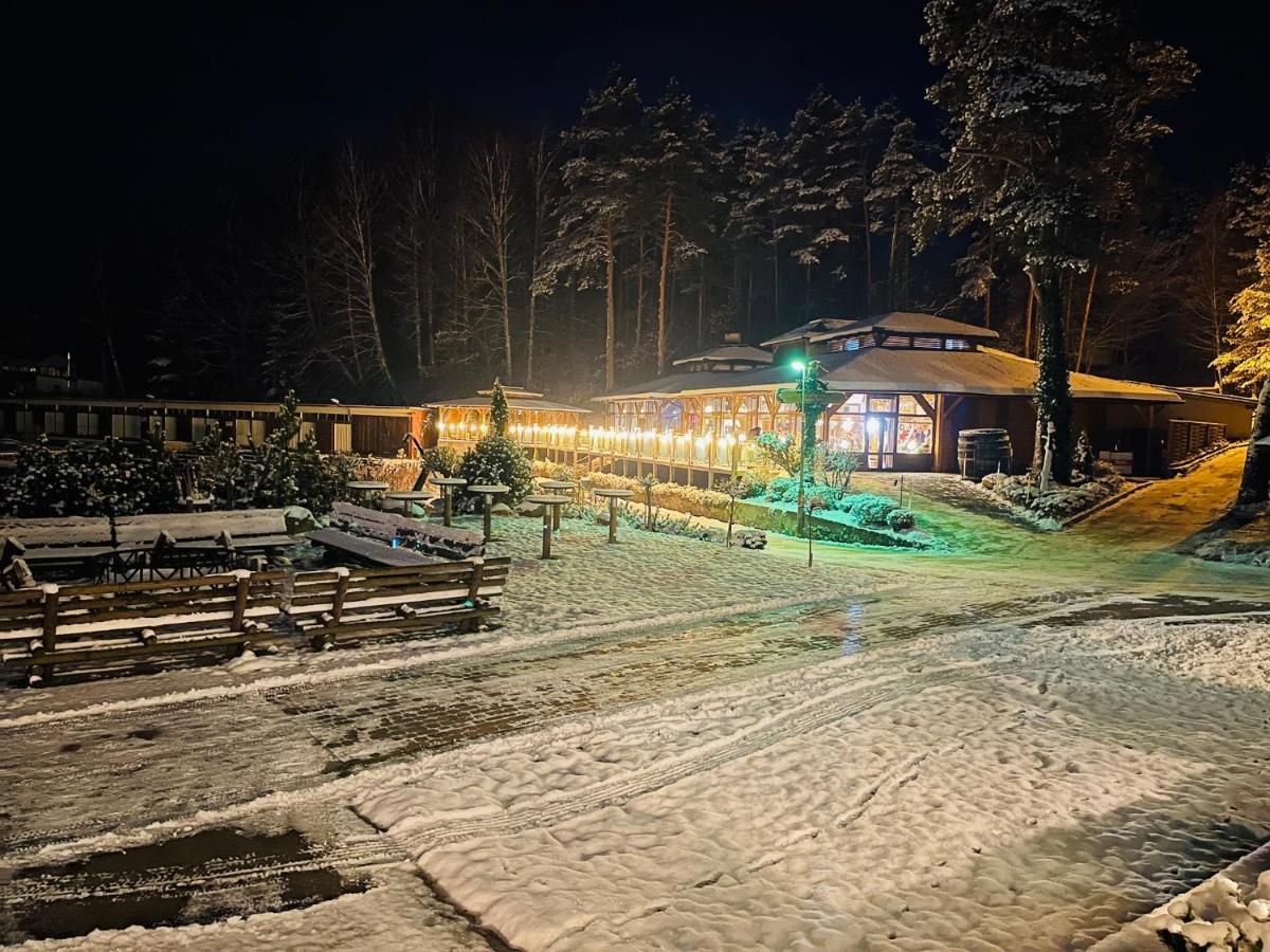 Domki Kaszuby - Jezioro Las I Zoo W Szarlocie Koscierzyna Luaran gambar